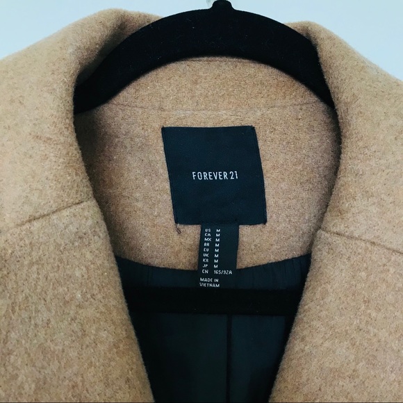 Tan Pea Coat Traditional style - Picture 8 of 10